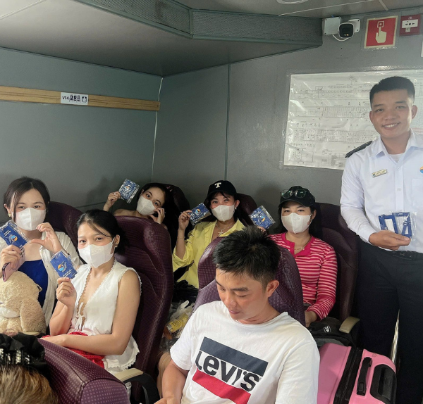 Không gian tàu Superdong